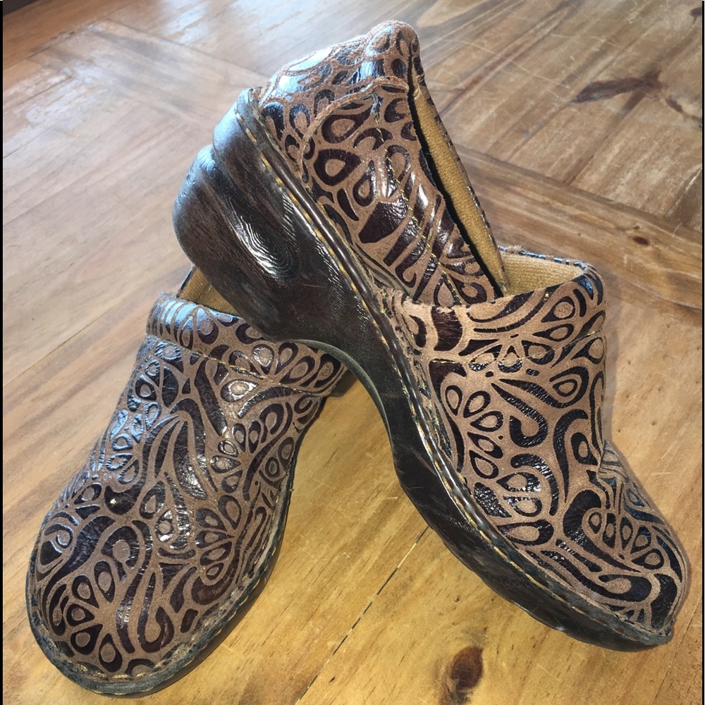Tooled Leather Inspired Loafers
